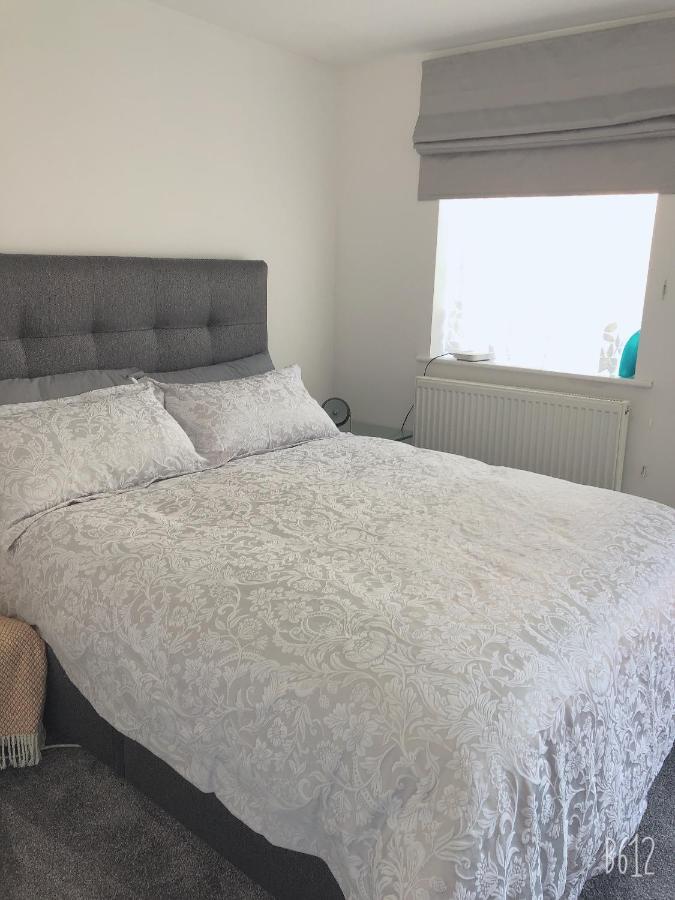 Flat 1 - Entire Modern Studio With En-Suite And Free Parking Close To Qmc, City Centre & Notts Uni Nottingham Luaran gambar